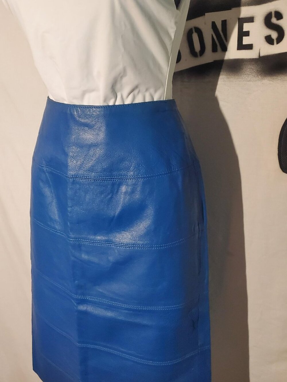 La Nouvelle Renaissance Blue Leather Pencil Skirt Vintage/Y2K - Marked size 10